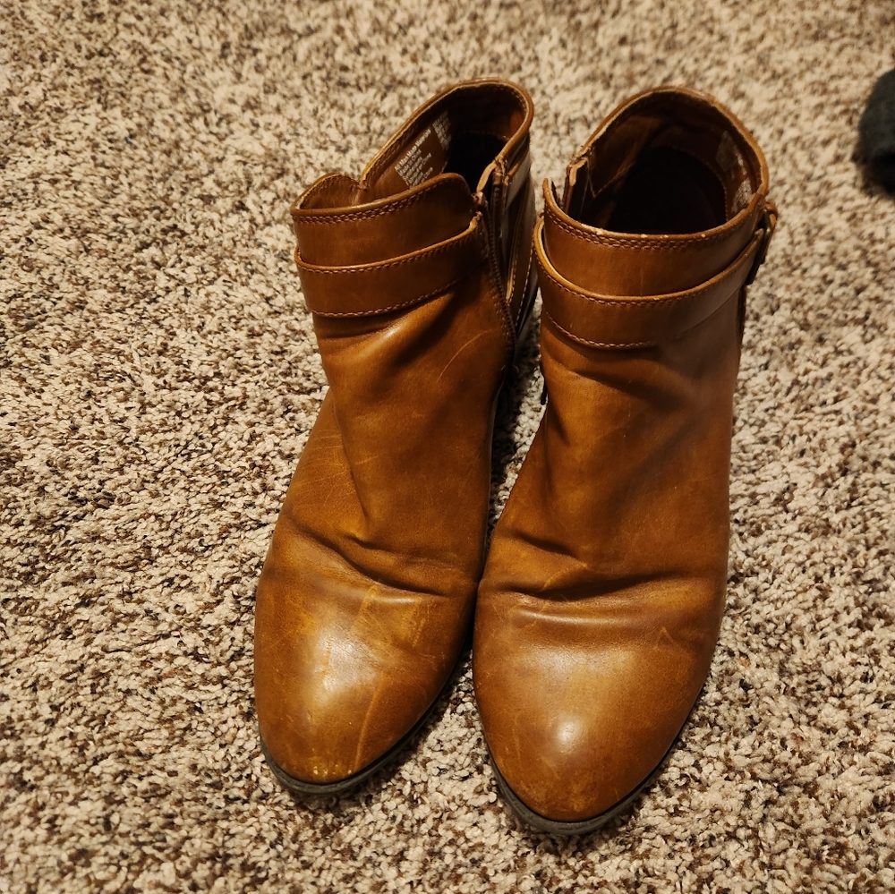 American Eagle Brown Ankle Boots